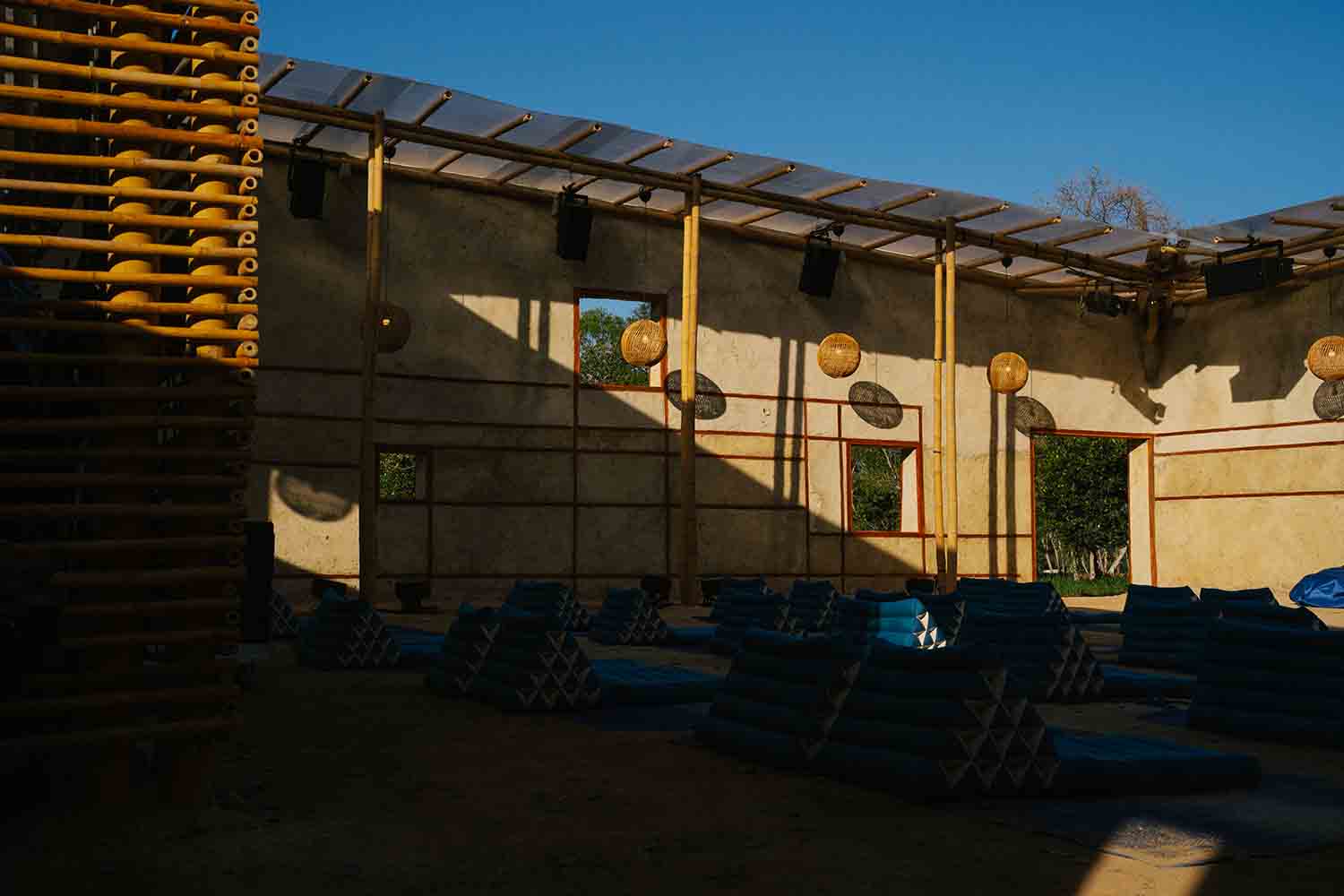 Mobile Archive Image