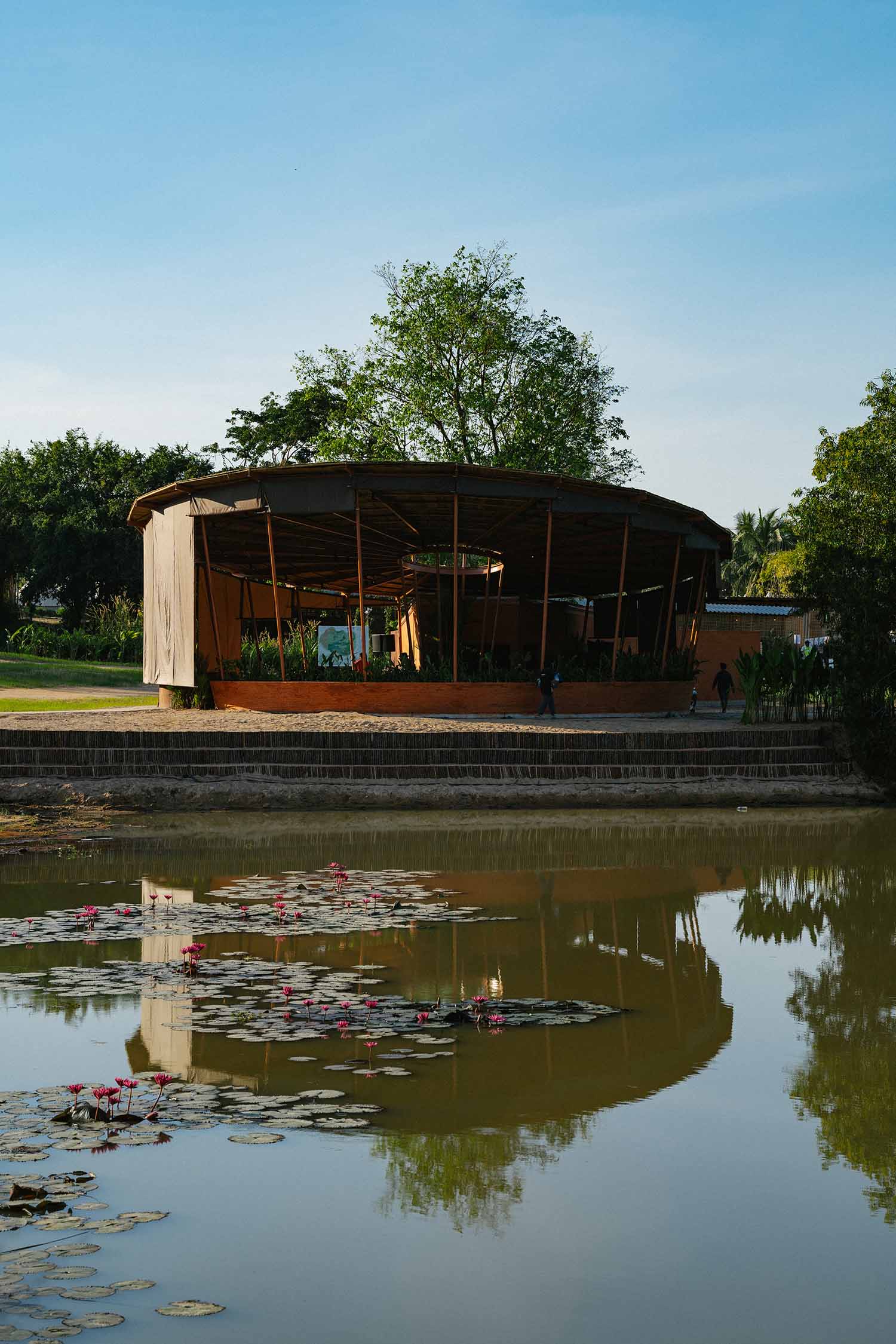 Mobile Archive Image